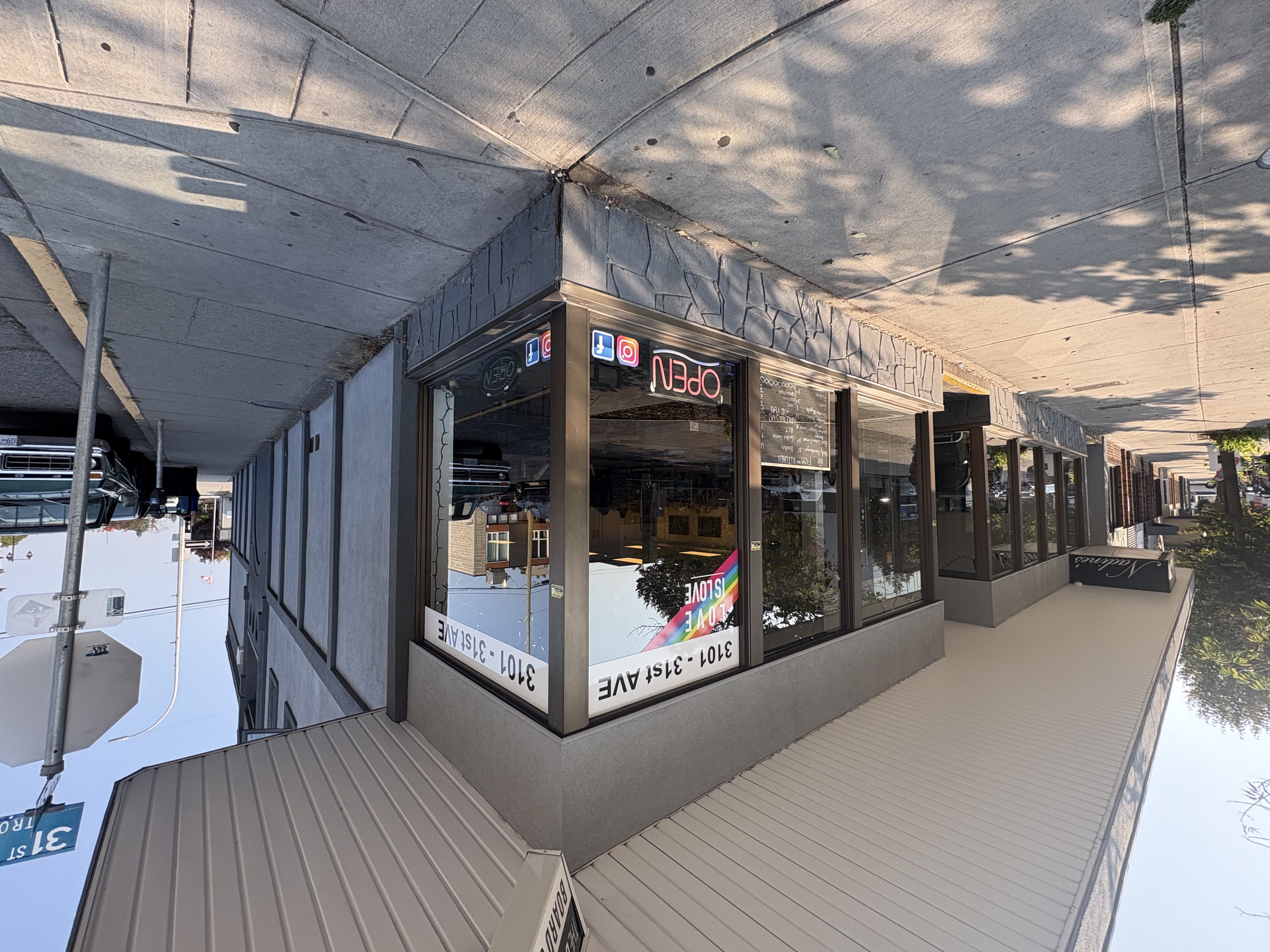 Front of the cafe